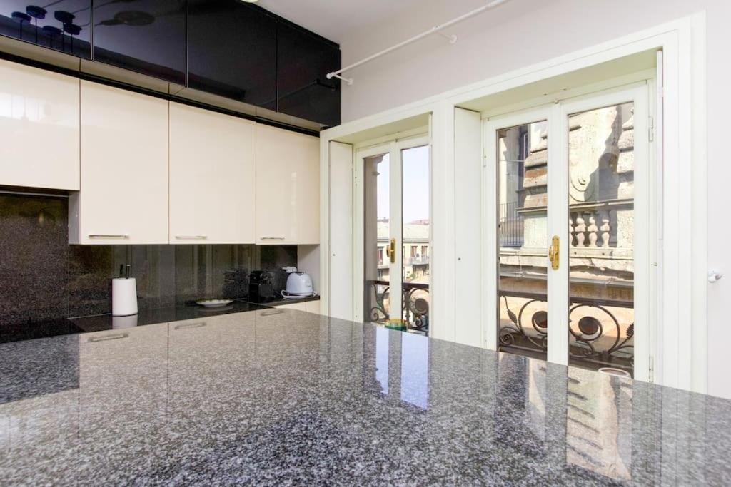 Duomo Big House130Mq Vista Tempio Apartment Milan Exterior photo